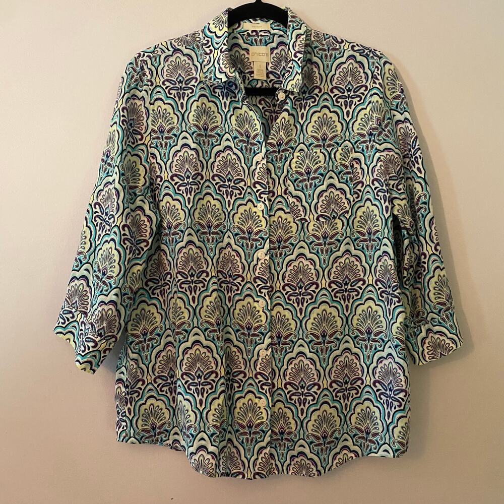 Chico's No Iron White Blue Purple Paisley Linen Button Down Shirt size 1 /Medium